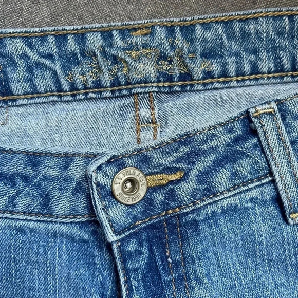 USPA Jeans, Bootcut, Medium Wash, Size 8 - Picture 3 of 6